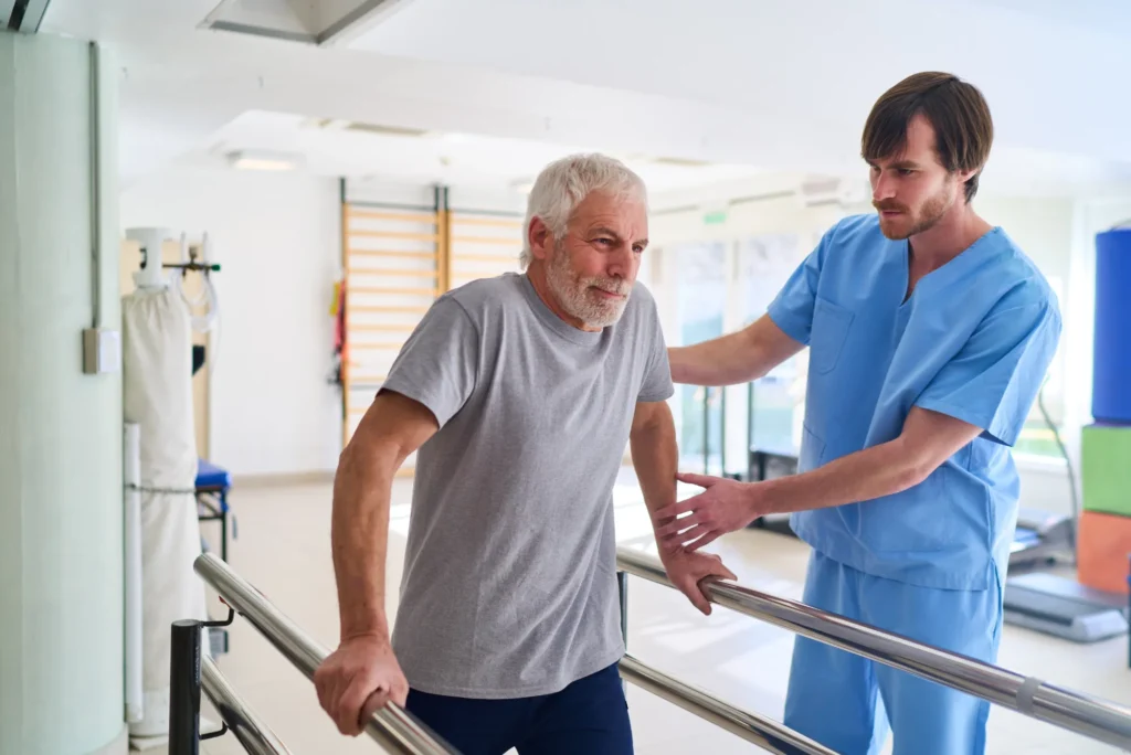Estrategias de fisioterapia para reducir la inflamación sin medicamentos
